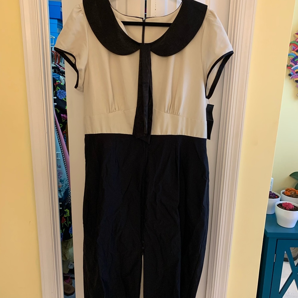 Tan and black pencil dress from stop staring 2x